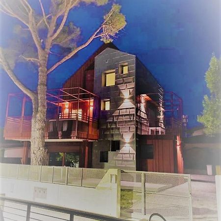 Villa Cisa Con Yacuzzi لينانو سابيادورو المظهر الخارجي الصورة